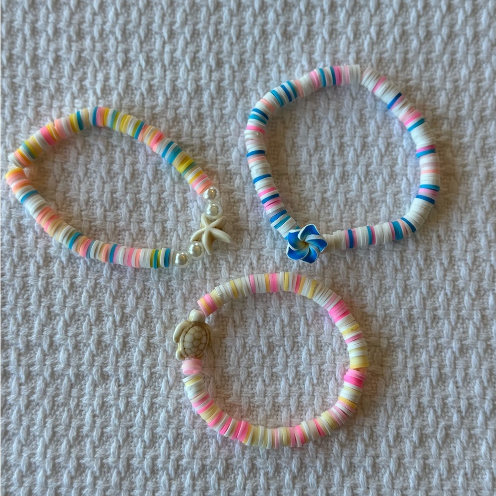 NEW Handmade 3 Stretch Clay Beaded Starfish Flower Sea Turtle Bracelet Set